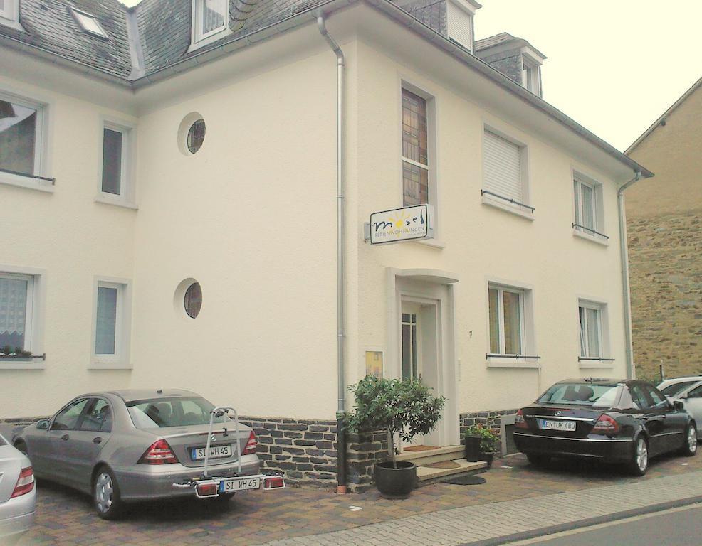 Bernkasteler Moselapartments Екстер'єр фото